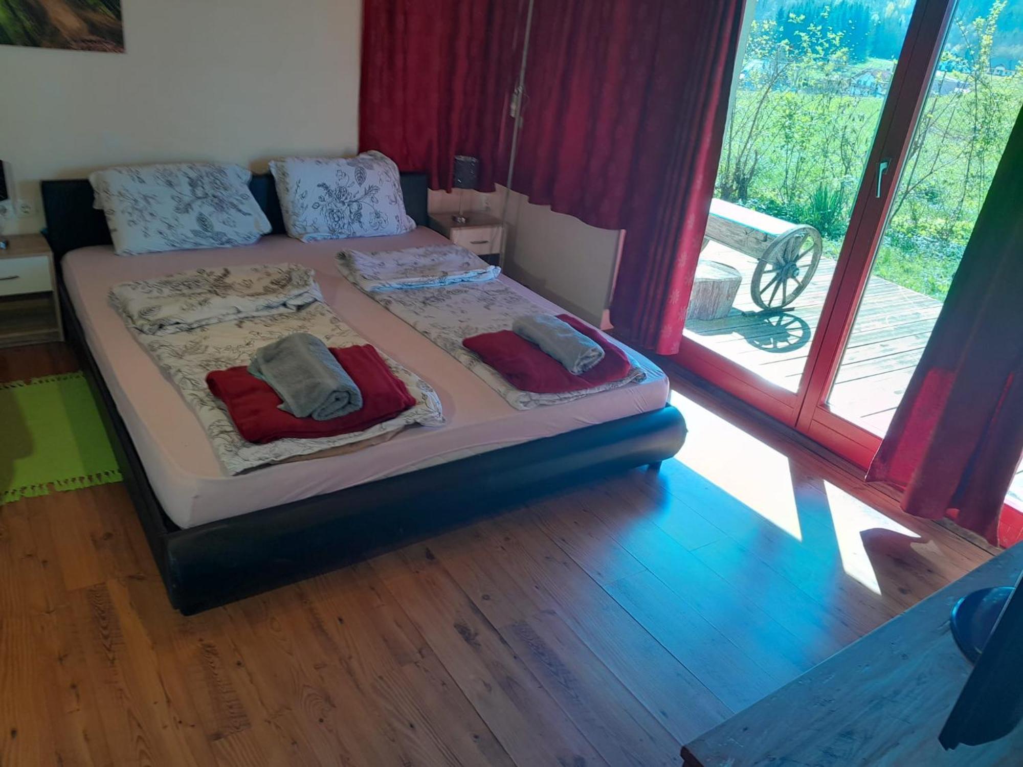 Villa Fairytale Wooden House Grosuplje Exterior foto